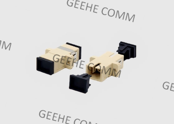 Adaptador bege do cabo de fibra ótica do SC UPC da cor simples do único modo com flanges