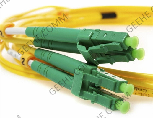 O LC APC ao remendo frente e verso da fibra ótica do PVC do único modo OS2 do LC APC cabografa 5M 2.0mm