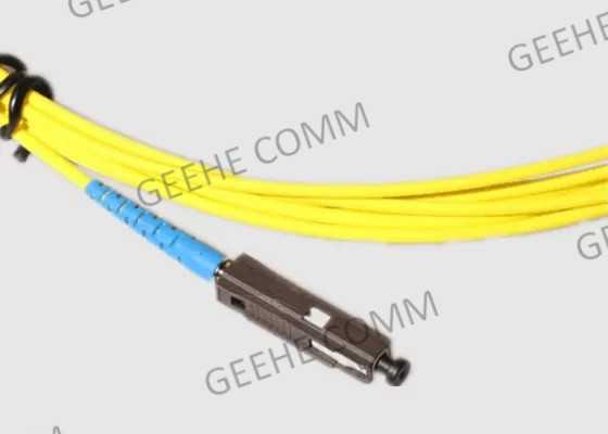 Cabo de remendo frente e verso multimodo do conector amarelo de 2.0mm MU