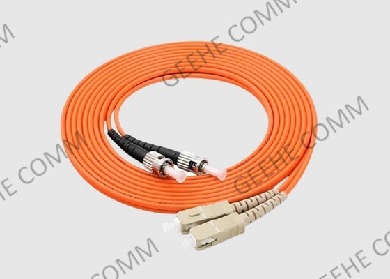 o remendo frente e verso da fibra multimodo de 3M ST/SC cabografa a laranja 50/125 OM2 3.0mm