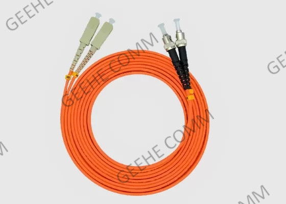 ST da ligação em ponte G657A da fibra ao cabo de remendo frente e verso da fibra do único modo 10G do SC