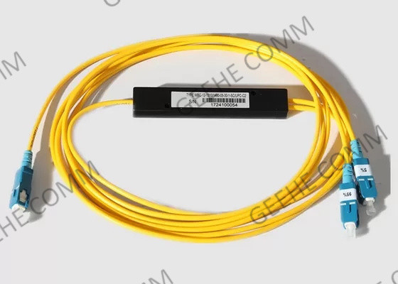 Divisor blockless exterior 2 do cabo de fibra ótica de 1.5M SC/APC na saída