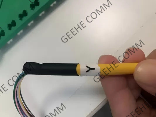 Montagem em rack do divisor 0.9mm do PLC da fibra ótica dos núcleos do Fanout 12 do SC UPC do único modo