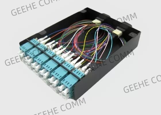 A fuga da fibra de MTP/MPO cabografa a gaveta frente e verso da troca da fibra ótica 12×LC