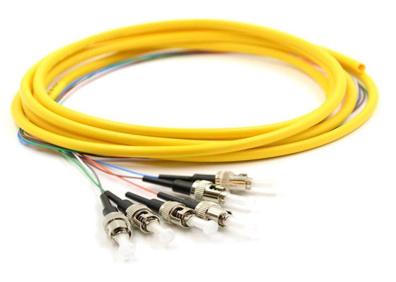 Modo 9/125um 3M Fiber Optic Pigtail do ST UPC de 6 núcleos único