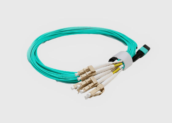 8 fibra OM3 Aqua Female ao homem MPO ao cabo frente e verso da fuga da fibra de 4x LC